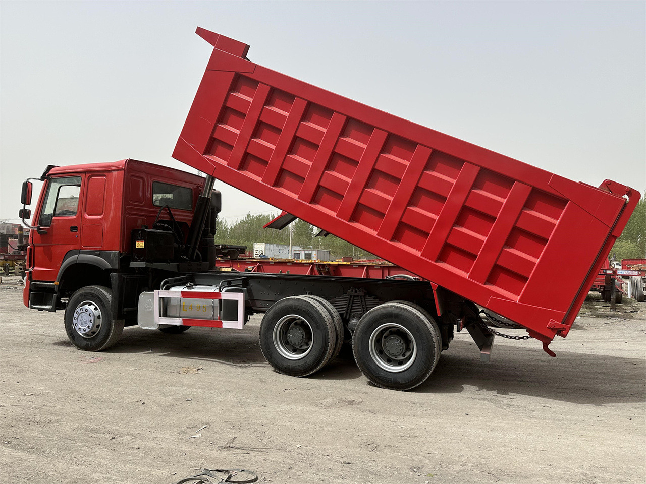 SINOTRUK Howo Dump truck 371 - Kipper: das Bild 4 SINOTRUK Howo Dump truck 371 - Kipper: das Bild 4