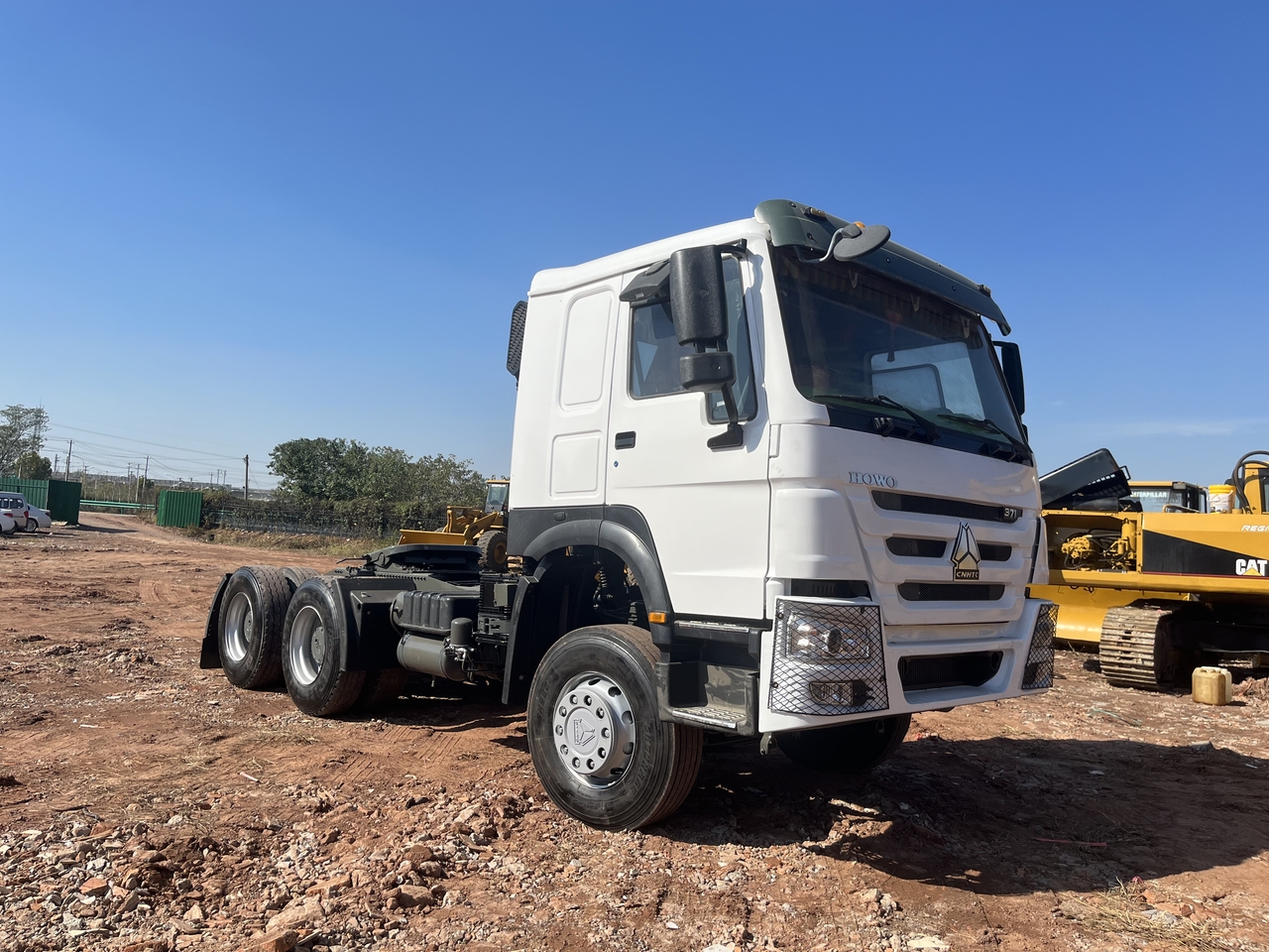 SINOTRUK Howo tractor unit 371 - Sattelzugmaschine: das Bild 1 SINOTRUK Howo tractor unit 371 - Sattelzugmaschine: das Bild 1