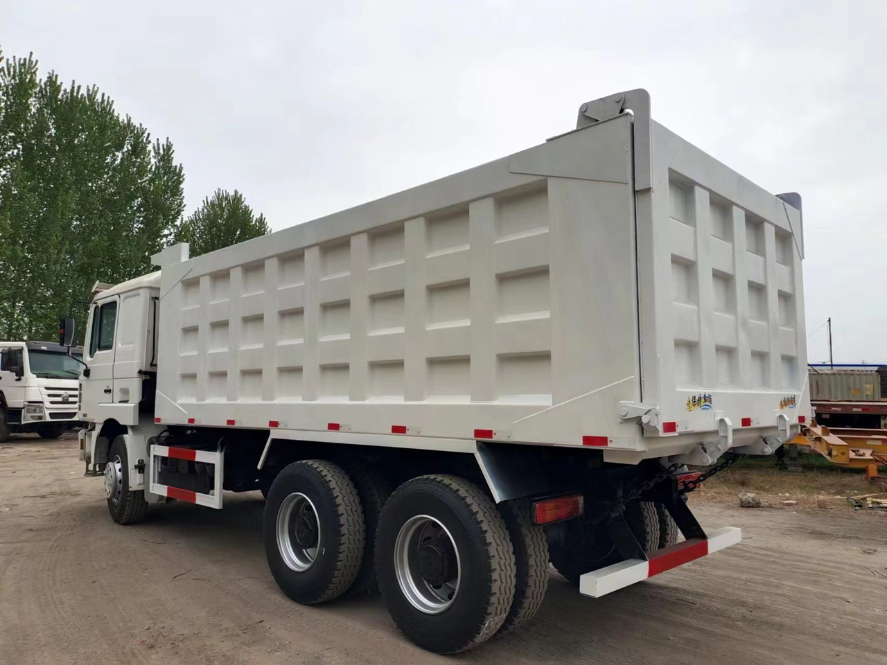Shacman F3000 Dump Truck - Kipper: das Bild 5 Shacman F3000 Dump Truck - Kipper: das Bild 5