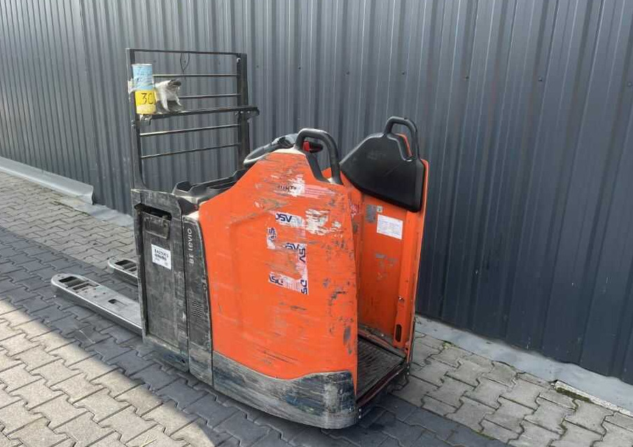 BT LPE200 - Niederhubwagen: das Bild 3 BT LPE200 - Niederhubwagen: das Bild 3