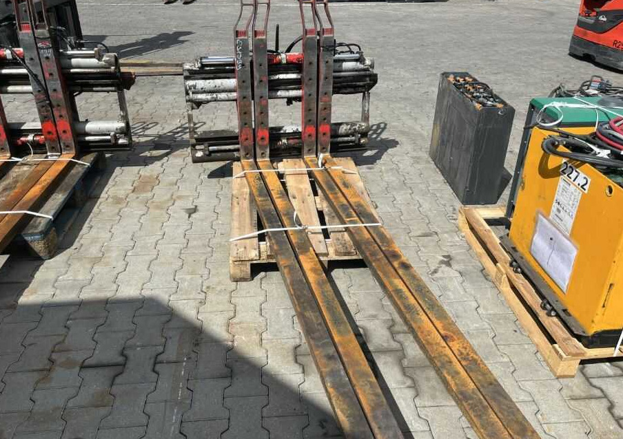 Durwen DPK 25C-SP - Gabel: das Bild 4 Durwen DPK 25C-SP - Gabel: das Bild 4