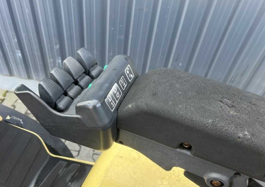 Hyster H5.5FT - Treibgasstapler: das Bild 4 Hyster H5.5FT - Treibgasstapler: das Bild 4