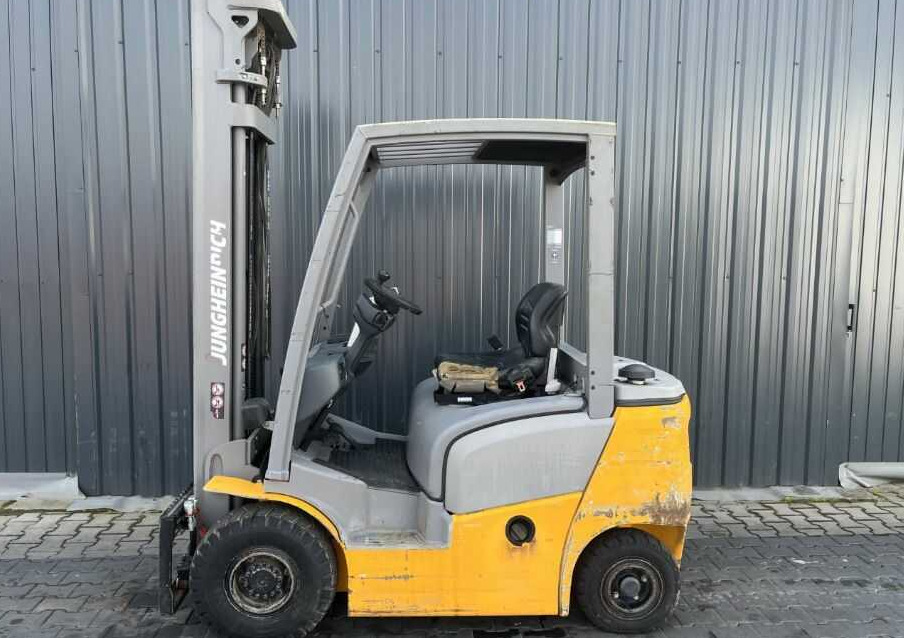 Jungheinrich DFG316 - Dieselstapler: das Bild 2 Jungheinrich DFG316 - Dieselstapler: das Bild 2