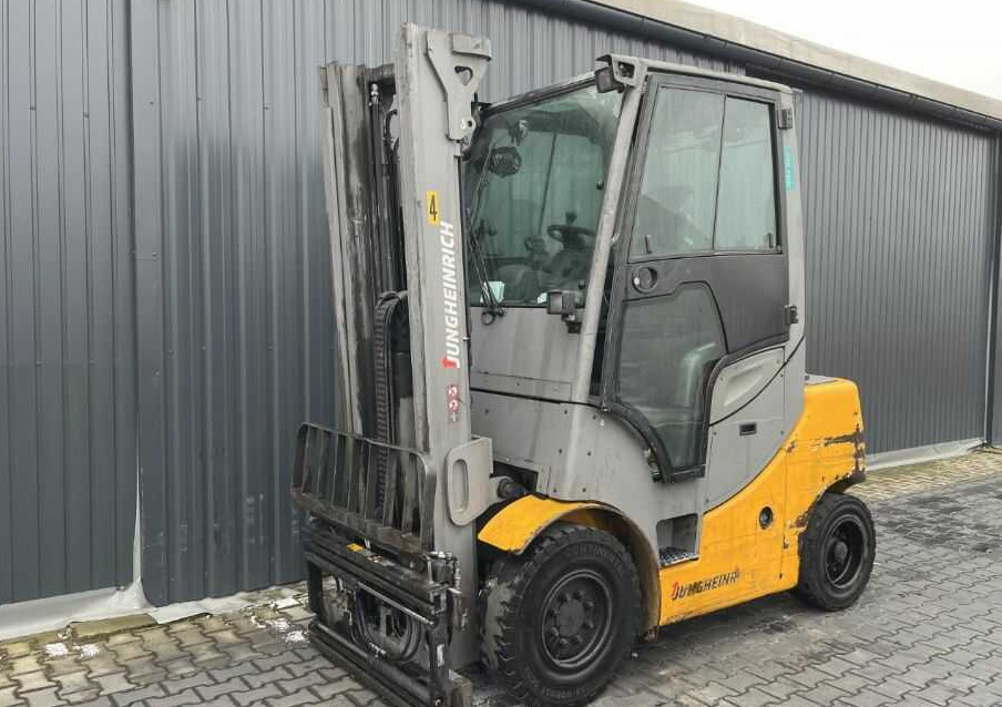Jungheinrich DFG540s - Dieselstapler: das Bild 1 Jungheinrich DFG540s - Dieselstapler: das Bild 1