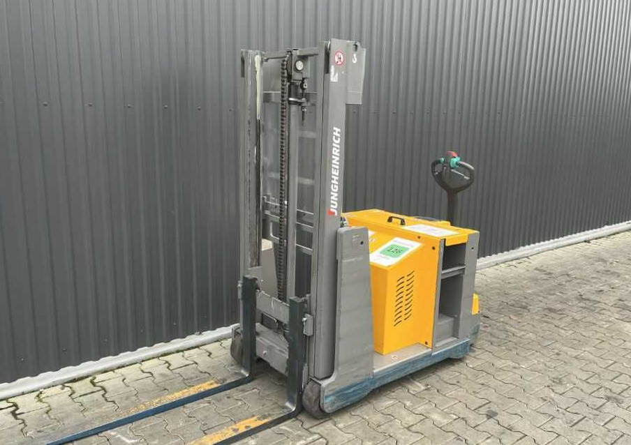 Jungheinrich EJG112 - Hochhubwagen: das Bild 1 Jungheinrich EJG112 - Hochhubwagen: das Bild 1