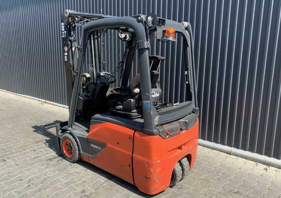 Linde E16-02 - Elektrostapler: das Bild 3 Linde E16-02 - Elektrostapler: das Bild 3