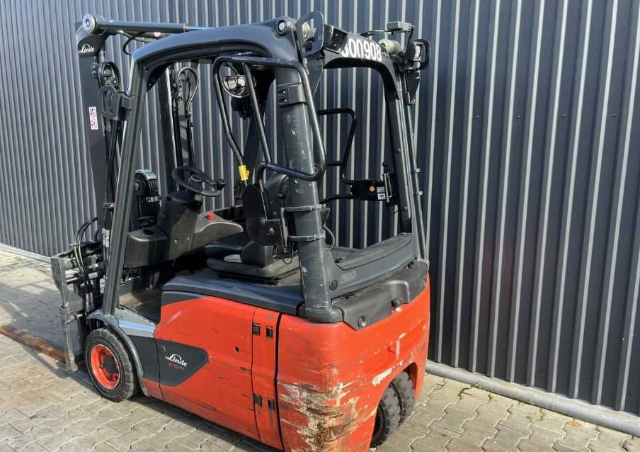 Linde E16-02 - Elektrostapler: das Bild 3 Linde E16-02 - Elektrostapler: das Bild 3