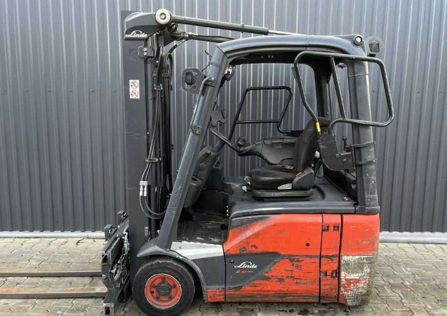 Linde E16-02 - Elektrostapler: das Bild 2 Linde E16-02 - Elektrostapler: das Bild 2