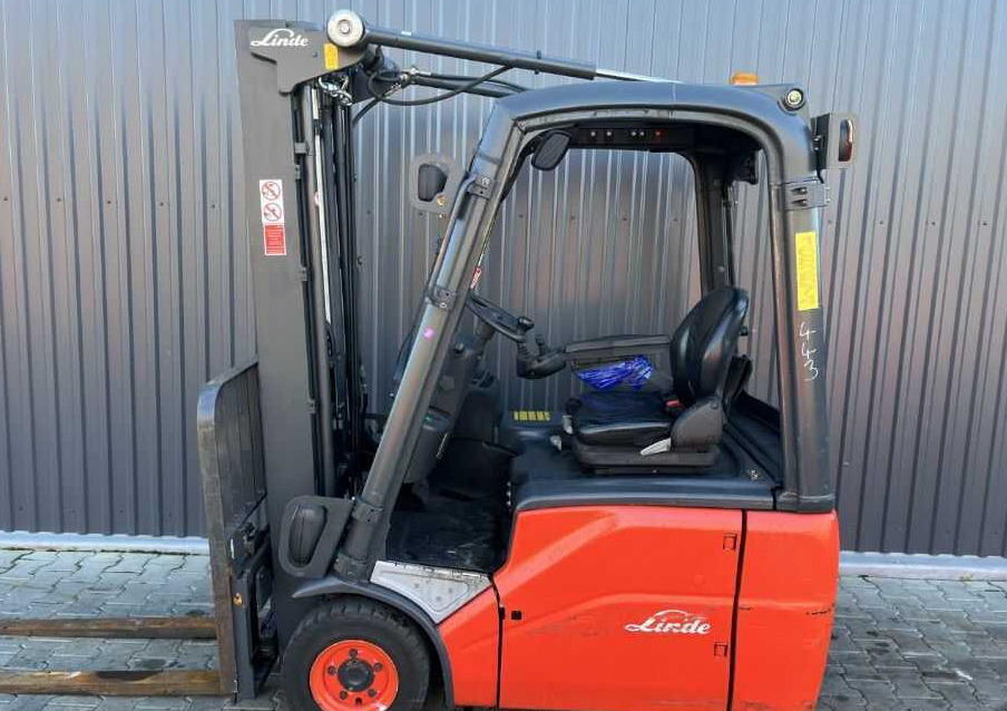 Linde E16C-01 - Elektrostapler: das Bild 2 Linde E16C-01 - Elektrostapler: das Bild 2