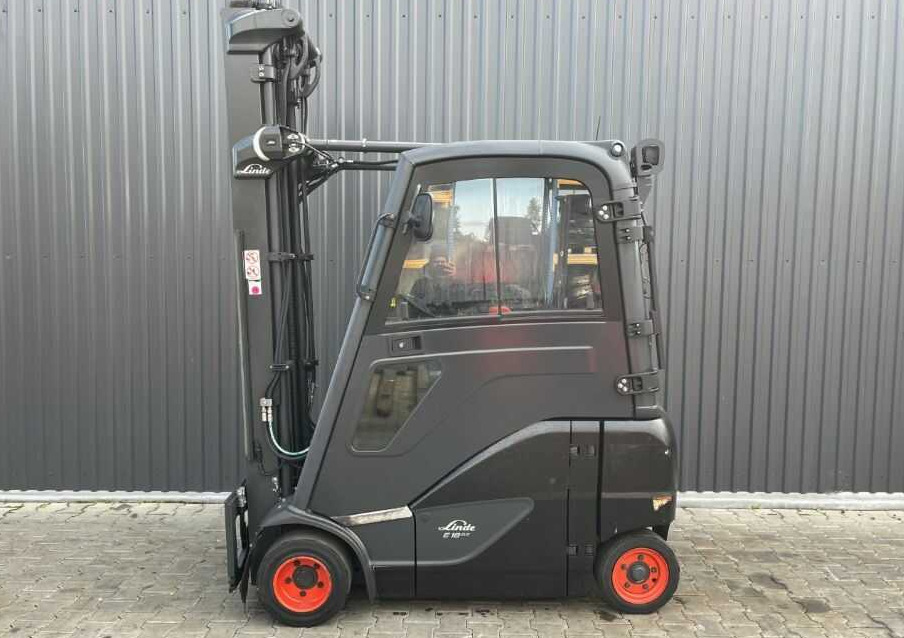 Linde E18PH-02 - Elektrostapler: das Bild 2 Linde E18PH-02 - Elektrostapler: das Bild 2