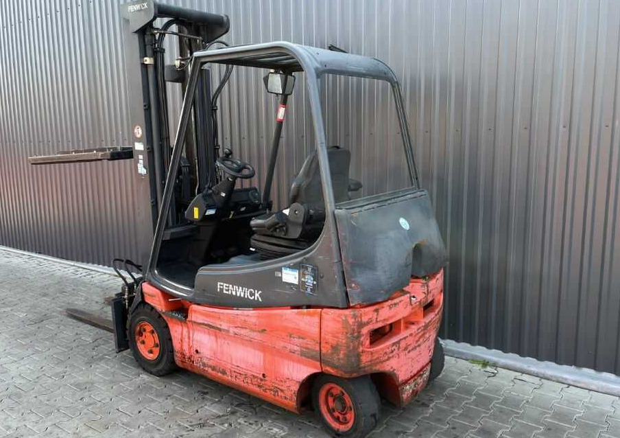 Linde E20-02 - Elektrostapler: das Bild 3 Linde E20-02 - Elektrostapler: das Bild 3