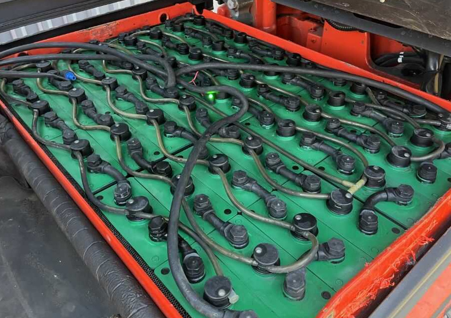 Elektrostapler Linde E25H-01/600: das Bild 8 Elektrostapler Linde E25H-01/600: das Bild 8