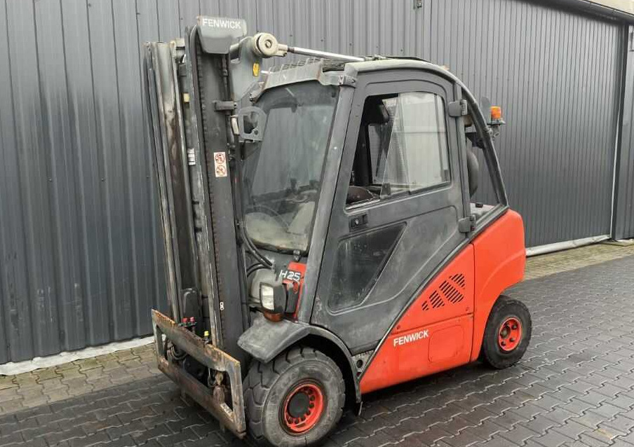 Linde H25D-01 - Dieselstapler: das Bild 1 Linde H25D-01 - Dieselstapler: das Bild 1