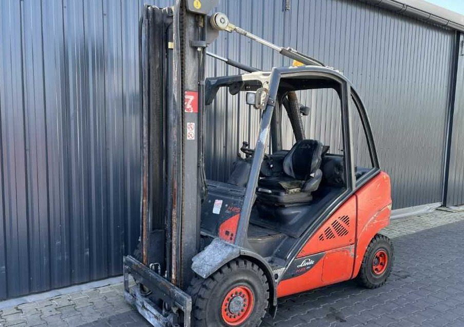 Linde H25D-02/600 - Dieselstapler: das Bild 1 Linde H25D-02/600 - Dieselstapler: das Bild 1