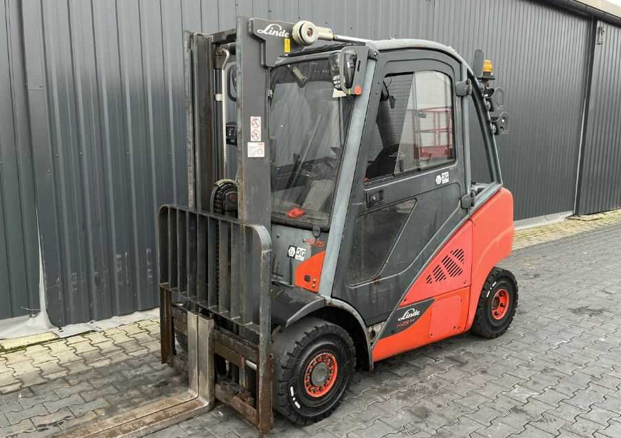 Linde H25D-02 - Dieselstapler: das Bild 1 Linde H25D-02 - Dieselstapler: das Bild 1