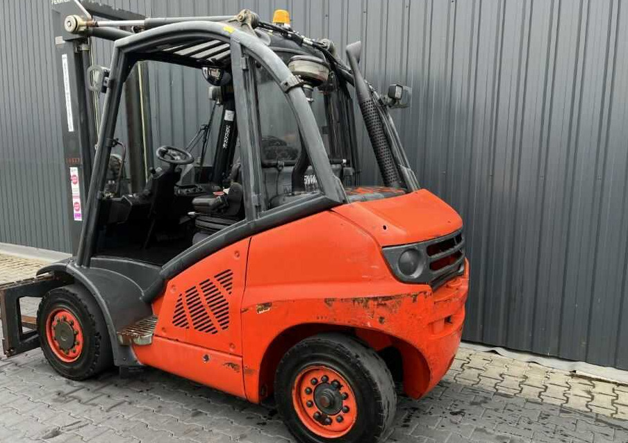 Linde H40D-01 - Dieselstapler: das Bild 3 Linde H40D-01 - Dieselstapler: das Bild 3