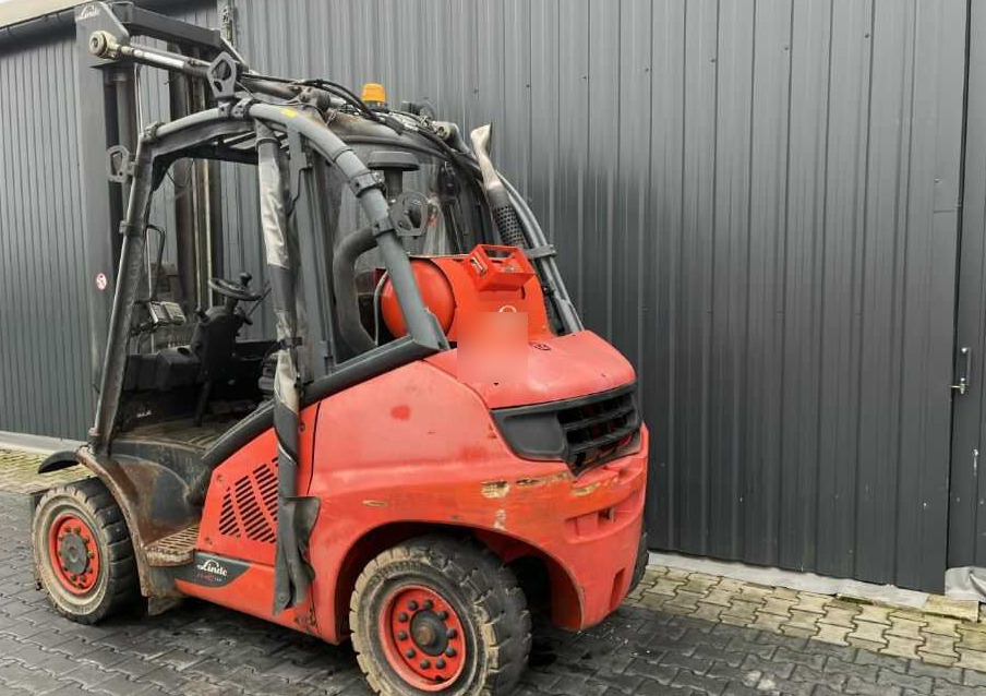 Linde H40T-02 - Treibgasstapler: das Bild 3 Linde H40T-02 - Treibgasstapler: das Bild 3