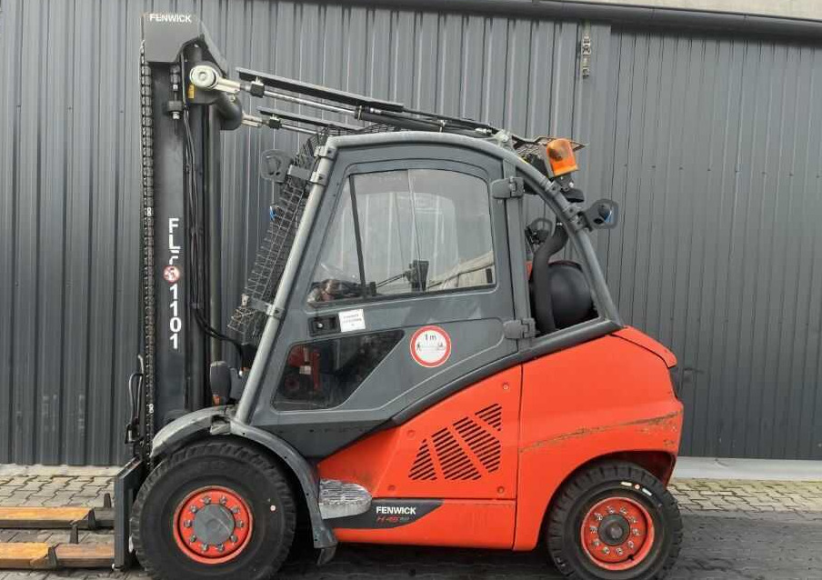 Linde H45T-02 - Treibgasstapler: das Bild 2 Linde H45T-02 - Treibgasstapler: das Bild 2