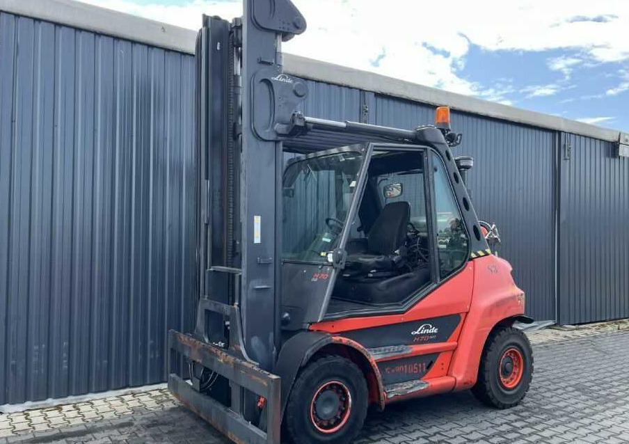 Linde H70T-03 - Treibgasstapler: das Bild 2 Linde H70T-03 - Treibgasstapler: das Bild 2