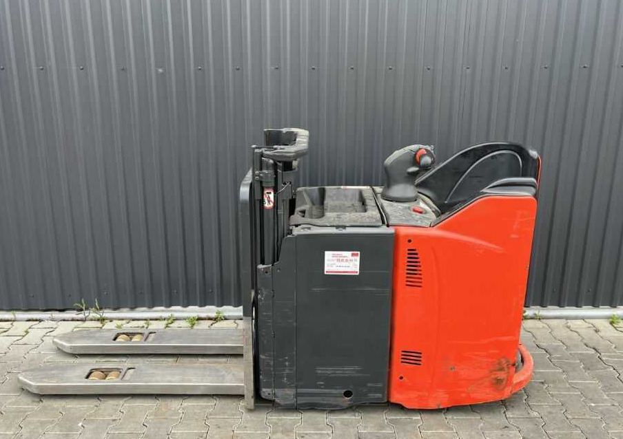 Linde L12SP - Hochhubwagen: das Bild 2 Linde L12SP - Hochhubwagen: das Bild 2