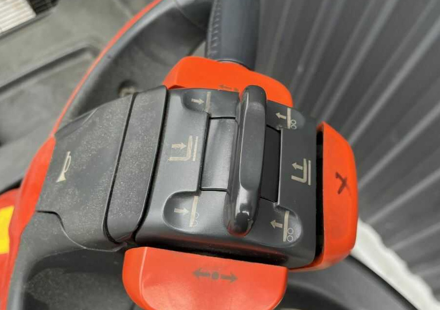 Hochhubwagen Linde L16AP: das Bild 9