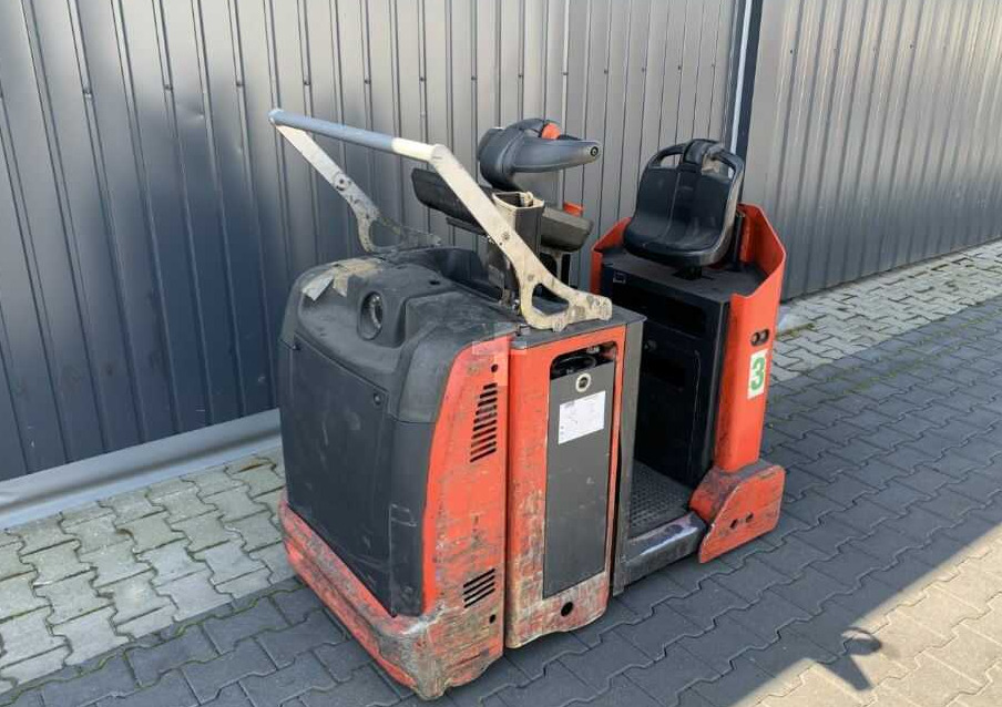 Linde P30C - Schleppfahrzeug: das Bild 1 Linde P30C - Schleppfahrzeug: das Bild 1