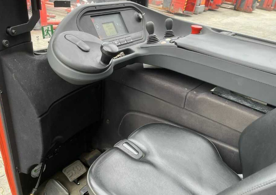 Schubmaststapler Linde R14-01: das Bild 8 Schubmaststapler Linde R14-01: das Bild 8