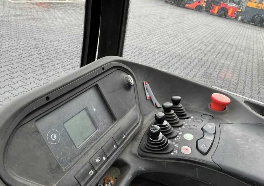 Linde R14HD-01 - Schubmaststapler: das Bild 5 Linde R14HD-01 - Schubmaststapler: das Bild 5