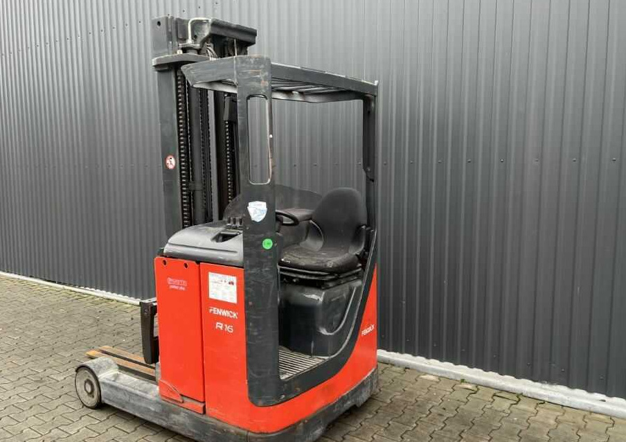 Linde R16-02 - Schubmaststapler: das Bild 3 Linde R16-02 - Schubmaststapler: das Bild 3