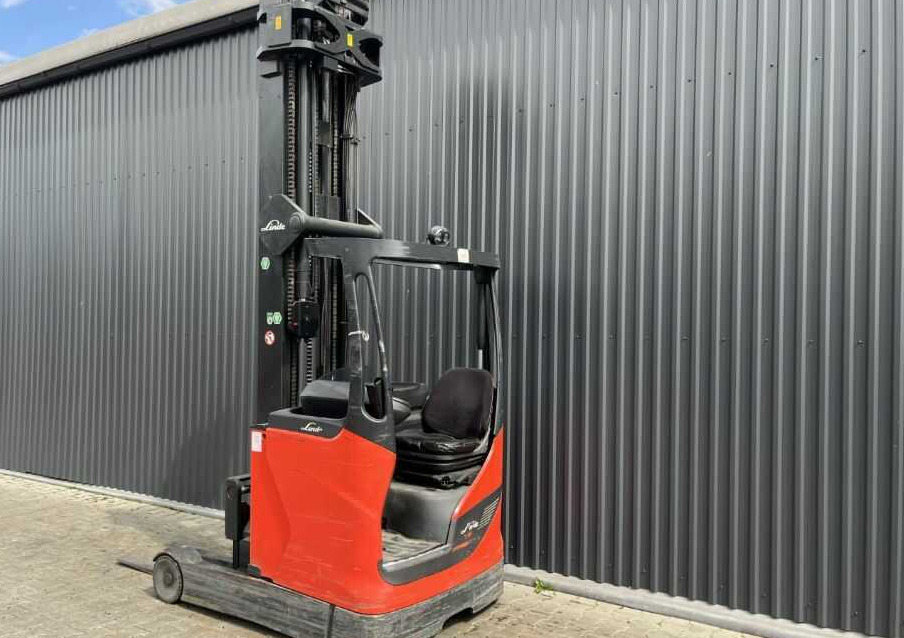 Linde R16HD-01 - Schubmaststapler: das Bild 3 Linde R16HD-01 - Schubmaststapler: das Bild 3