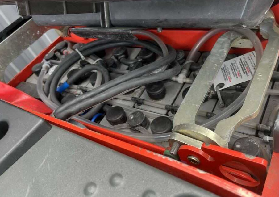 Linde V08-02 - Kommissionierer: das Bild 5 Linde V08-02 - Kommissionierer: das Bild 5