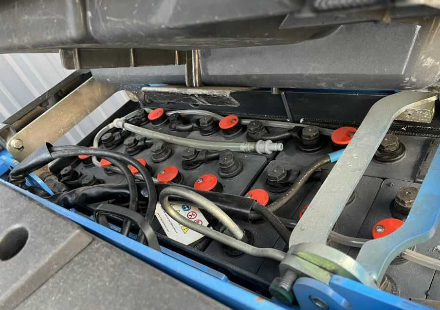 Linde V08-02 - Kommissionierer: das Bild 5 Linde V08-02 - Kommissionierer: das Bild 5