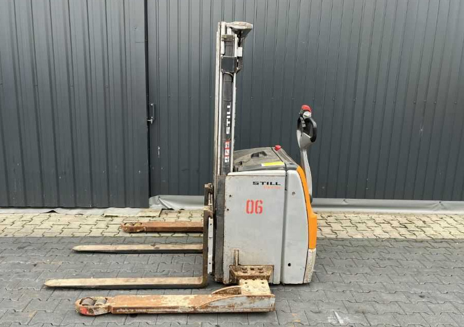 Still EXP14 - Hochhubwagen: das Bild 2 Still EXP14 - Hochhubwagen: das Bild 2