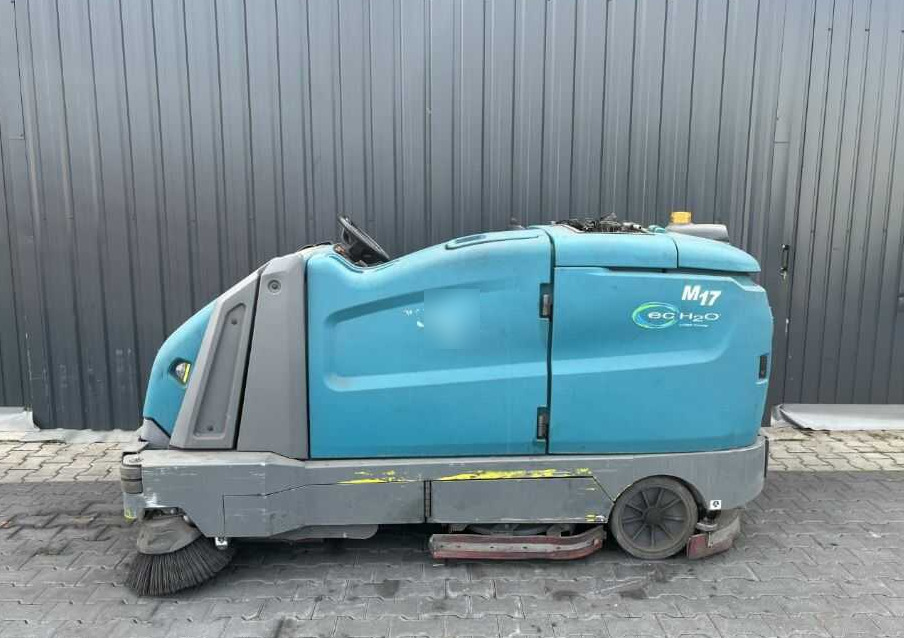 Tennant M17 - Industriestaubsauger: das Bild 2 Tennant M17 - Industriestaubsauger: das Bild 2