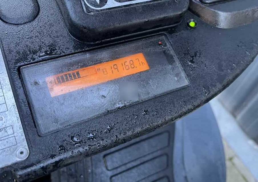 Toyota 8FGF25 - Treibgasstapler: das Bild 5 Toyota 8FGF25 - Treibgasstapler: das Bild 5