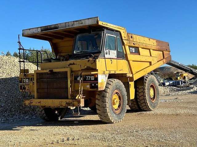 Caterpillar 771D - Muldenkipper/ Dumper: das Bild 3 Caterpillar 771D - Muldenkipper/ Dumper: das Bild 3