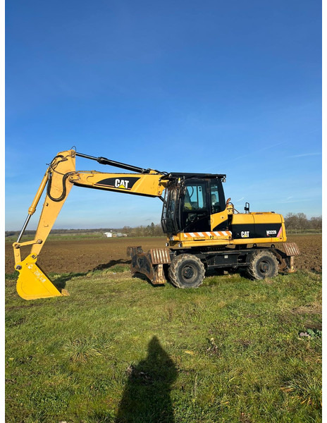 Caterpillar M322D VAH - Mobilbagger: das Bild 2 Caterpillar M322D VAH - Mobilbagger: das Bild 2