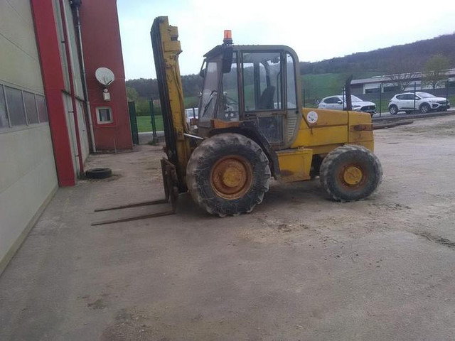 JCB 930 - Gabelstapler: das Bild 2 JCB 930 - Gabelstapler: das Bild 2