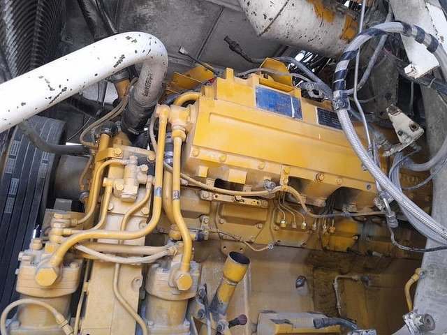 Komatsu SA12V140 - WA800 - HD785 - HD985 - D475 engine - - Motor: das Bild 1 Komatsu SA12V140 - WA800 - HD785 - HD985 - D475 engine - - Motor: das Bild 1