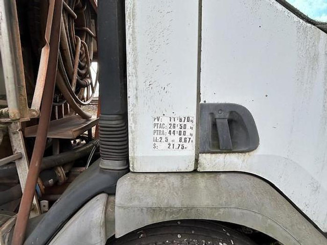 LKW Renault: das Bild 8
