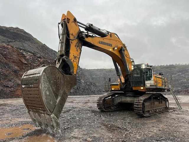 Liebherr - Bagger: das Bild 2 Liebherr - Bagger: das Bild 2