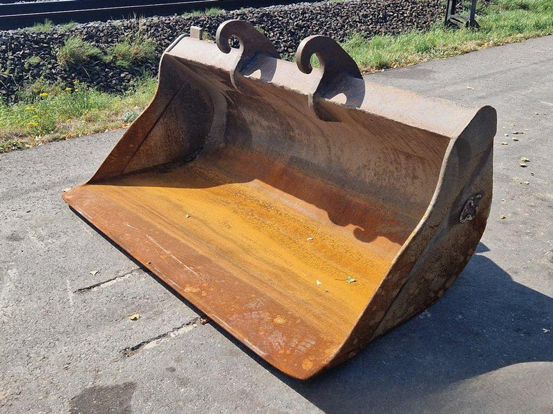 Verachtert CW30-40 - Schaufel: das Bild 2 Verachtert CW30-40 - Schaufel: das Bild 2