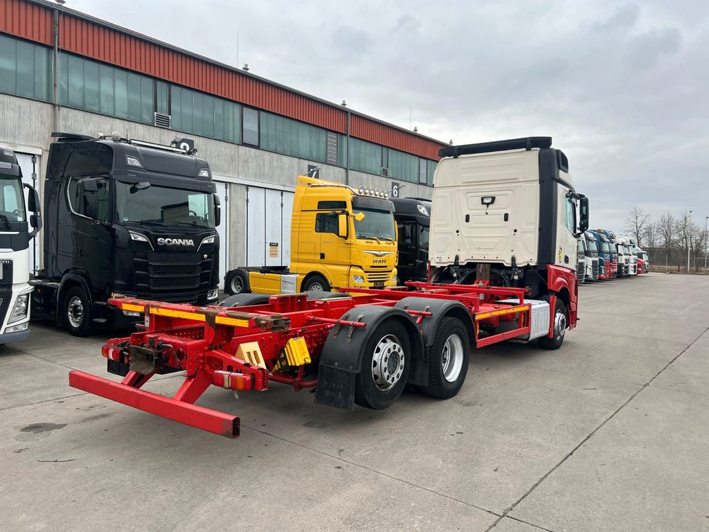 Mercedes-Benz ACTROS 2542 * RETARDER * KLIMA * LIFTACHSE * - Containerwagen/ Wechselfahrgestell LKW: das Bild 4 Mercedes-Benz ACTROS 2542 * RETARDER * KLIMA * LIFTACHSE * - Containerwagen/ Wechselfahrgestell LKW: das Bild 4