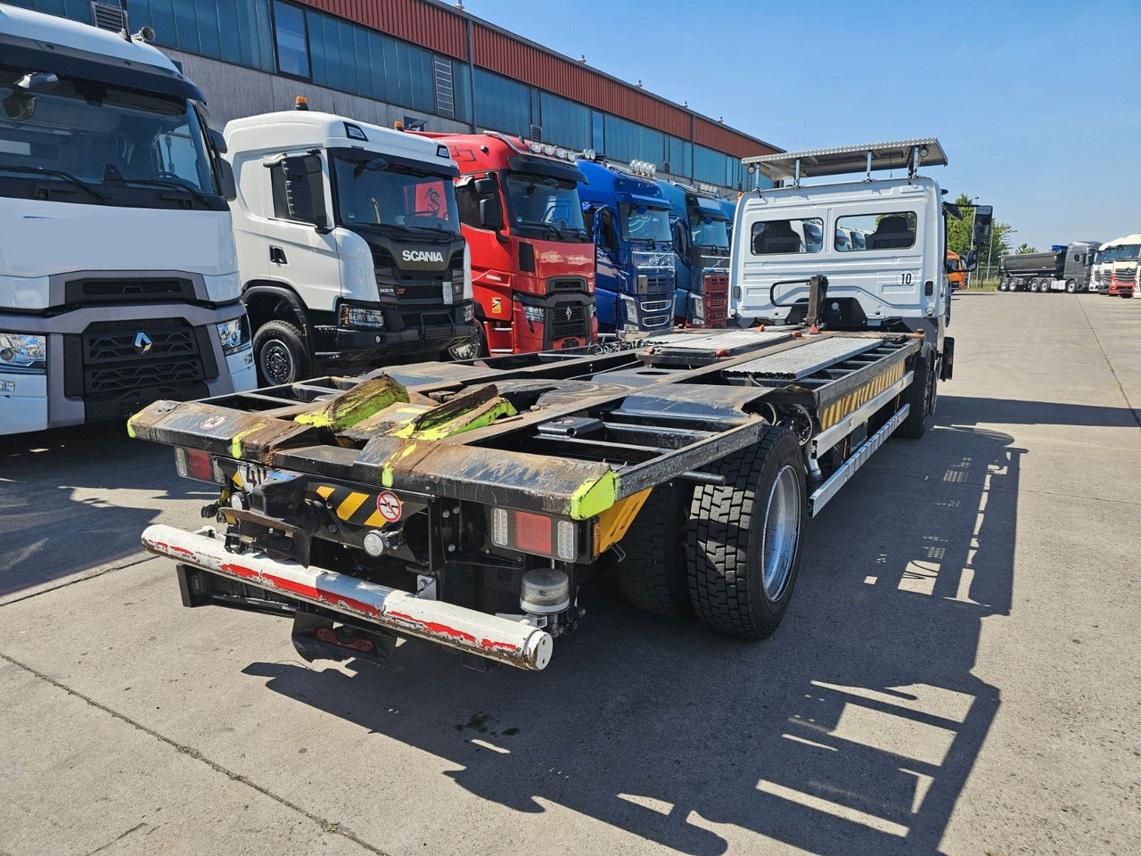 Mercedes-Benz KAMAG * WBH25 * UMSETZER * KLIMA * STANDHEIZ. * - Containerwagen/ Wechselfahrgestell LKW: das Bild 5 Mercedes-Benz KAMAG * WBH25 * UMSETZER * KLIMA * STANDHEIZ. * - Containerwagen/ Wechselfahrgestell LKW: das Bild 5