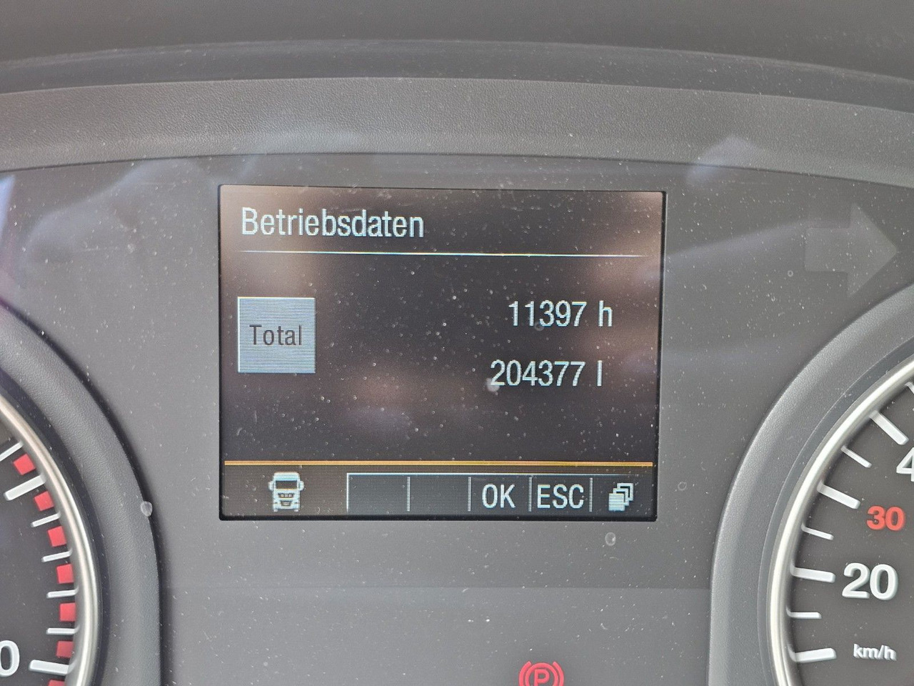 Sattelzugmaschine MAN TGS 18.500*HYDRO-DRIVE * STANDHZ. * KLIMA *  NAV: das Bild 22