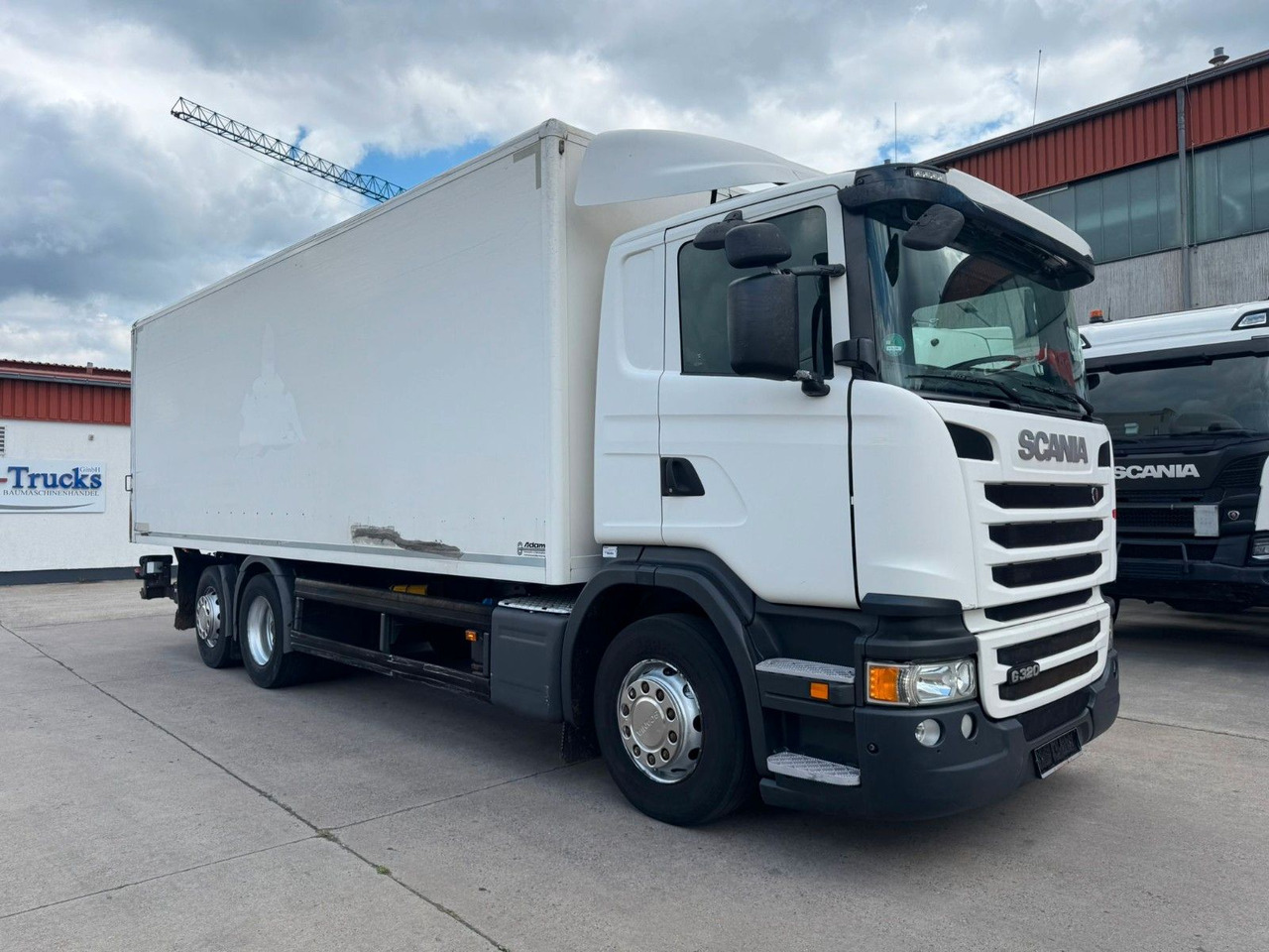 Scania P 380 * KOFFER * LBW 3 TON * LENK / LIFTACHSE * - Koffer LKW: das Bild 2 Scania P 380 * KOFFER * LBW 3 TON * LENK / LIFTACHSE * - Koffer LKW: das Bild 2