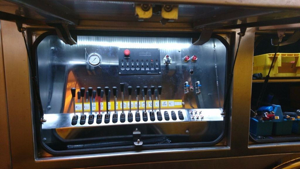 Abschleppwagen Mercedes-Benz Arocs 8x8 4153 G&G Wrecker Mercedes-Benz Arocs 8x8 4153 G&G Wrecker: das Bild 10 Abschleppwagen Mercedes-Benz Arocs 8x8 4153 G&G Wrecker Mercedes-Benz Arocs 8x8 4153 G&G Wrecker: das Bild 10