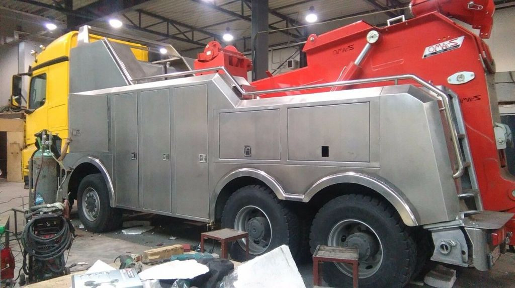 Abschleppwagen Mercedes-Benz Arocs 8x8 4153 G&G Wrecker Mercedes-Benz Arocs 8x8 4153 G&G Wrecker: das Bild 7 Abschleppwagen Mercedes-Benz Arocs 8x8 4153 G&G Wrecker Mercedes-Benz Arocs 8x8 4153 G&G Wrecker: das Bild 7