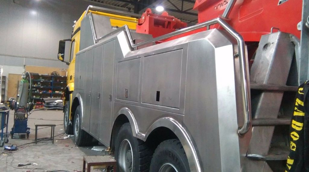 Abschleppwagen Mercedes-Benz Arocs 8x8 4153 G&G Wrecker Mercedes-Benz Arocs 8x8 4153 G&G Wrecker: das Bild 8 Abschleppwagen Mercedes-Benz Arocs 8x8 4153 G&G Wrecker Mercedes-Benz Arocs 8x8 4153 G&G Wrecker: das Bild 8