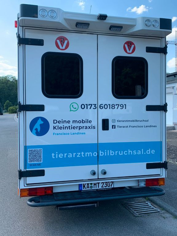 Mercedes-Benz Sprinter 519 Tierarzt Garantie Mercedes-Benz Sprinter 519 Tierarzt Garantie - Krankenwagen: das Bild 4 Mercedes-Benz Sprinter 519 Tierarzt Garantie Mercedes-Benz Sprinter 519 Tierarzt Garantie - Krankenwagen: das Bild 4